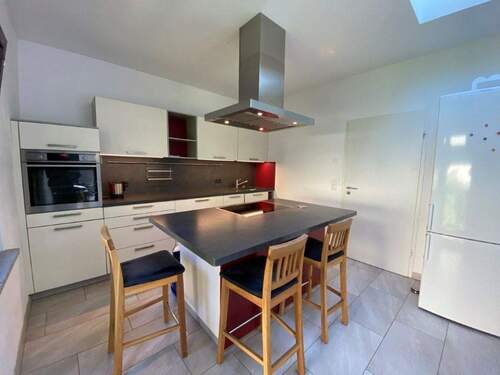 hochwertige Einbauküche - 