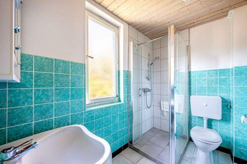 Badezimmer im 1. OG - 