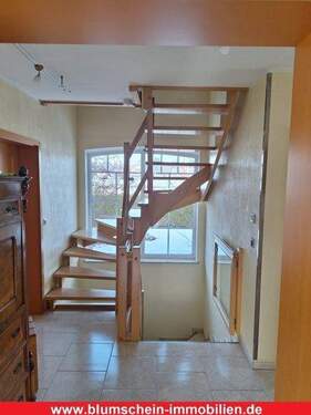 Lichtdurchfluteter Treppengang - 