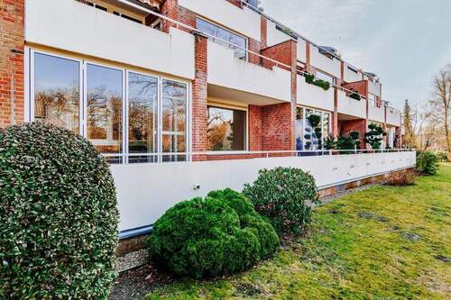 Hausansicht - 3 Zimmer Etagenwohnung zum Kaufen in Lüneburg