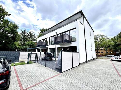 Hinteransicht - 3 Zimmer Etagenwohnung in Hannover