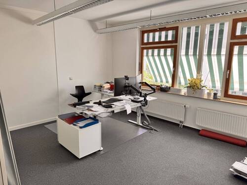 Büro 5 - 