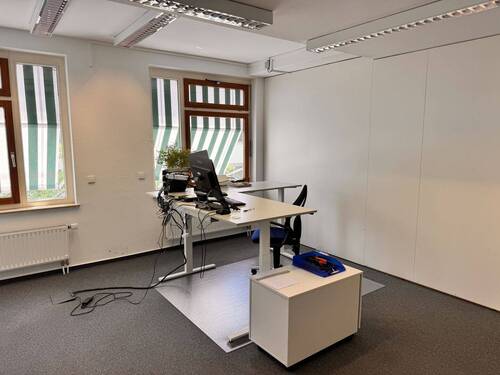 Büro 2 - 