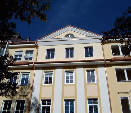 Südansicht - 6 Zimmer Etagenwohnung zur Miete in Nürnberg