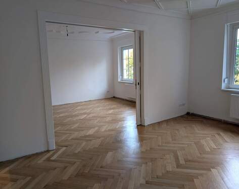 Wohnen2 - 6 Zimmer Etagenwohnung in Nürnberg