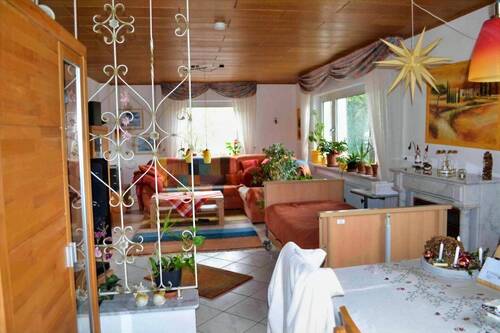 Wohn-Essbereich - 4 Zimmer Einfamilienhaus zum Kaufen in Grafschaft