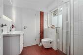 Erdgeschoss Badezimmer - 