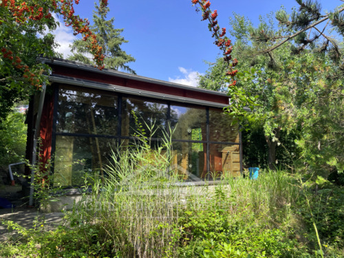 Südansicht - Gartengrundstück mit Bungalow in sehr ruhiger Lage!