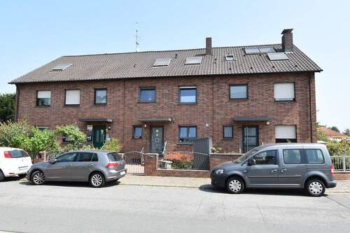 Straßenansicht - 6 Zimmer Reihenmittelhaus zum Kaufen in Speyer
