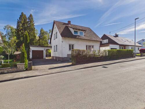 Ansicht - 5 Zimmer Einfamilienhaus zum Kaufen in Rottweil