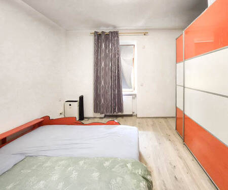 Ca. 17 m² großes Kinderzimmer im Erdgeschoss - 