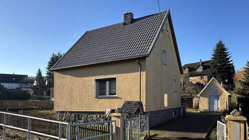 Straßenansicht - 4 Zimmer Einfamilienhaus in Leubsdorf