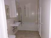 Bad mit Wanne - 