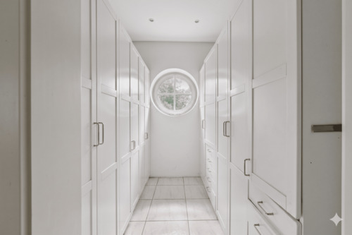 begehbarer Kleiderschrank - 