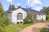 Bild 1 - Großzügiges Familienidyll mit Indoorpool