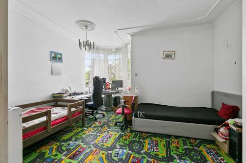 Zimmer II - 
