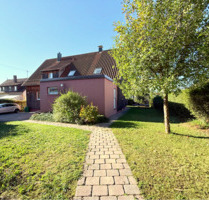 Ökologisch kernsaniertes 2-Familienhaus mit drei Garagen! - Herrenberg Affstätt
