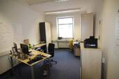 Büro 1 - 
