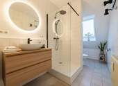 Tageslichtbadezimmer Digitale Möblierung - 2 Zimmer Etagenwohnung in Stuttgart