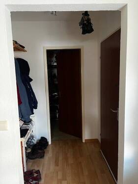 09 Eingang&Abstell.JPG - 