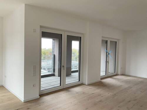 Wohnen mit Loggia - Etagenwohnung mit 120,00 m² in Hannover zur Miete