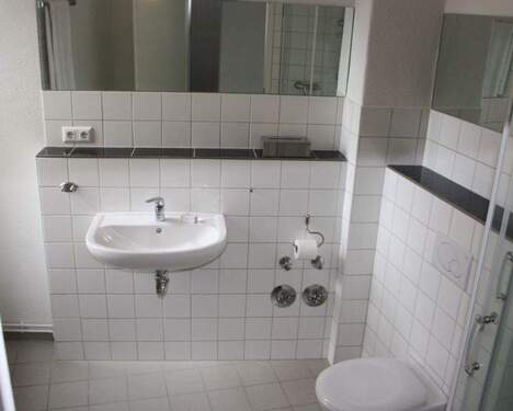 Duschbad mit Fenster - 