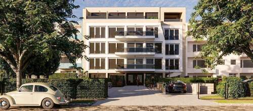 Straßenansicht - 4 Zimmer Etagenwohnung zum Kaufen in Berlin