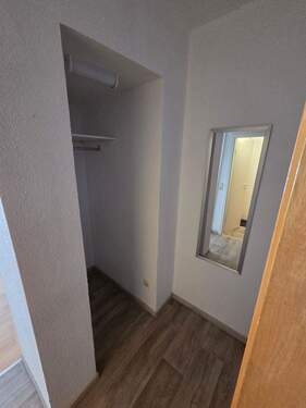 Garderobe.jpg - 