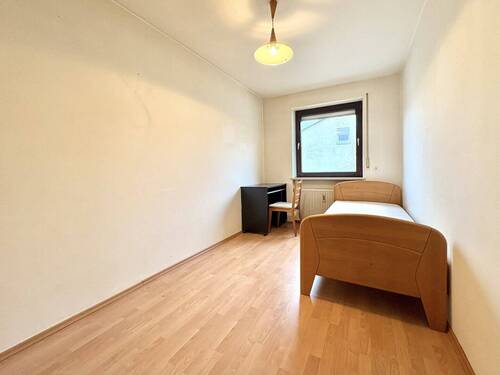 Kinderzimmer - Mehrfamilienhaus, Wohnhaus mit 212,00 m&sup2; in Manching zum Kaufen