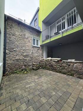 Innenhof - 1 Zimmer Mehrfamilienhaus, Wohnhaus in Waldkirchen