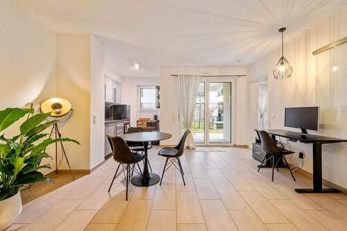 Wohnbereich - Einziehen und Wohlfühlen- 2 Zimmer, vollmöbilert, im Herzen von Bensheim