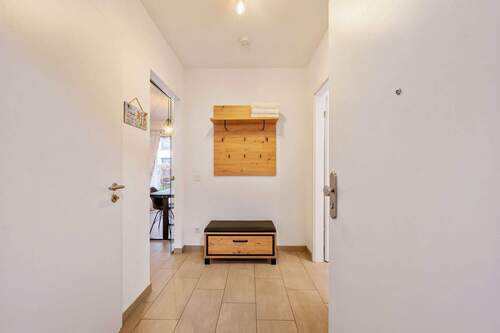 Eingangsbereich - 2 Zimmer Etagenwohnung zur Miete in Bensheim