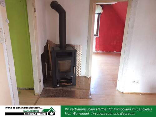 Zimmer - 1 Zimmer Mehrfamilienhaus, Wohnhaus in Selb