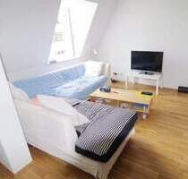 Gepflegte 2-Zimmer-Altbau-Dachgeschoss-Wohnung Maxvorstadt - München