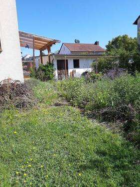 Grundst. u. Garagenanbau-Geräte - Mehrfamilienhaus, Wohnhaus mit 161,00 m&sup2; in Oberasbach zum Kaufen