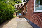 Hauseingang - 3 Zimmer Etagenwohnung zum Kaufen in Cuxhaven / Westerwisch