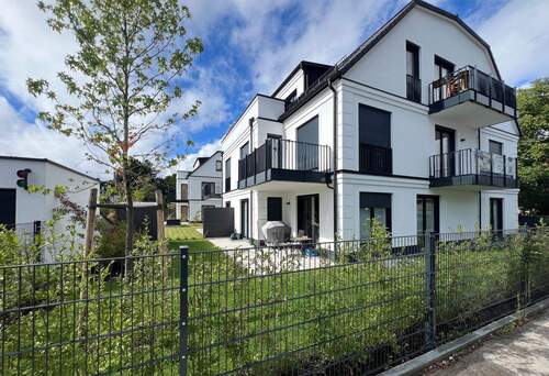 Ansicht Haus A und B.jpg - 3 Zimmer Terrassenwohnung in München