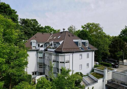 Rückansicht - 3 Zimmer Mehrfamilienhaus, Wohnhaus in München