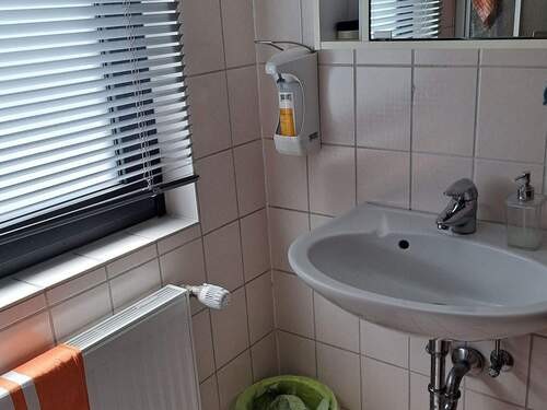 Besucher WC mit Fenster - 