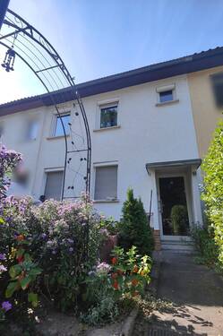 Ansicht - Reserviert: Haus statt Wohnung? Kleines Reihenmittelhaus für Individualisten