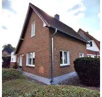***BÜSCHER IMMOBILIEN*** Charmantes, modernisiertes Einfamilienhaus – eine stilvolle Alternative zur Eigentumswohnung - Gronau