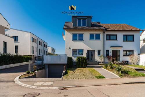 Außenansicht - 5 Zimmer Doppelhaushälfte zum Kaufen in Leinfelden-Echterdingen / Stetten
