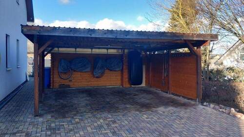 Doppelcarport mit WallBox - Einfamilienhaus mit 157,00 m&sup2; in Leubsdorf zum Kaufen