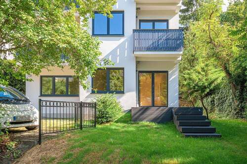 Haus - Etagenwohnung mit 61,00 m&sup2; in Berlin zum Kaufen