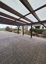 Carport / Blick vom Eingang UG - 