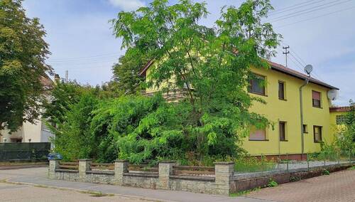 Ansicht Rückseite - 7 Zimmer Einfamilienhaus in Sinsheim