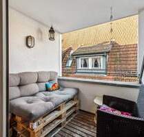 Großzügige 2,5-Zimmer-Wohnung mit zwei Balkonen in ruhiger Innenstadtlage - Kirchheim unter Teck