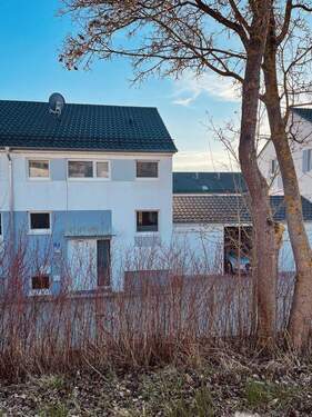 Nordseite - 5 Zimmer Reihenendhaus zum Kaufen in Großmehring