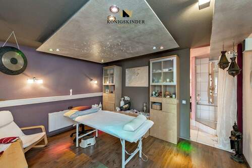 Behandlung - Etagenwohnung mit 106,80 m&sup2; in Weilheim an der Teck zum Kaufen