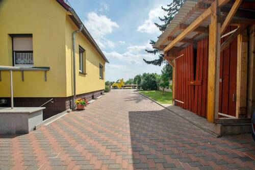 Blick vom Hof - 